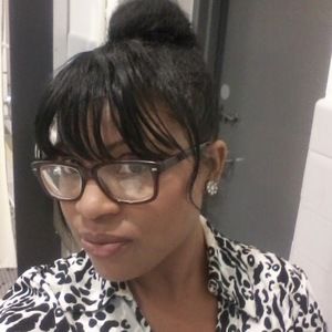 Meet your Posher, Dana